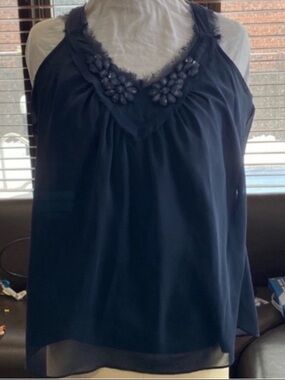 Banana Republic blue jeweled top like new